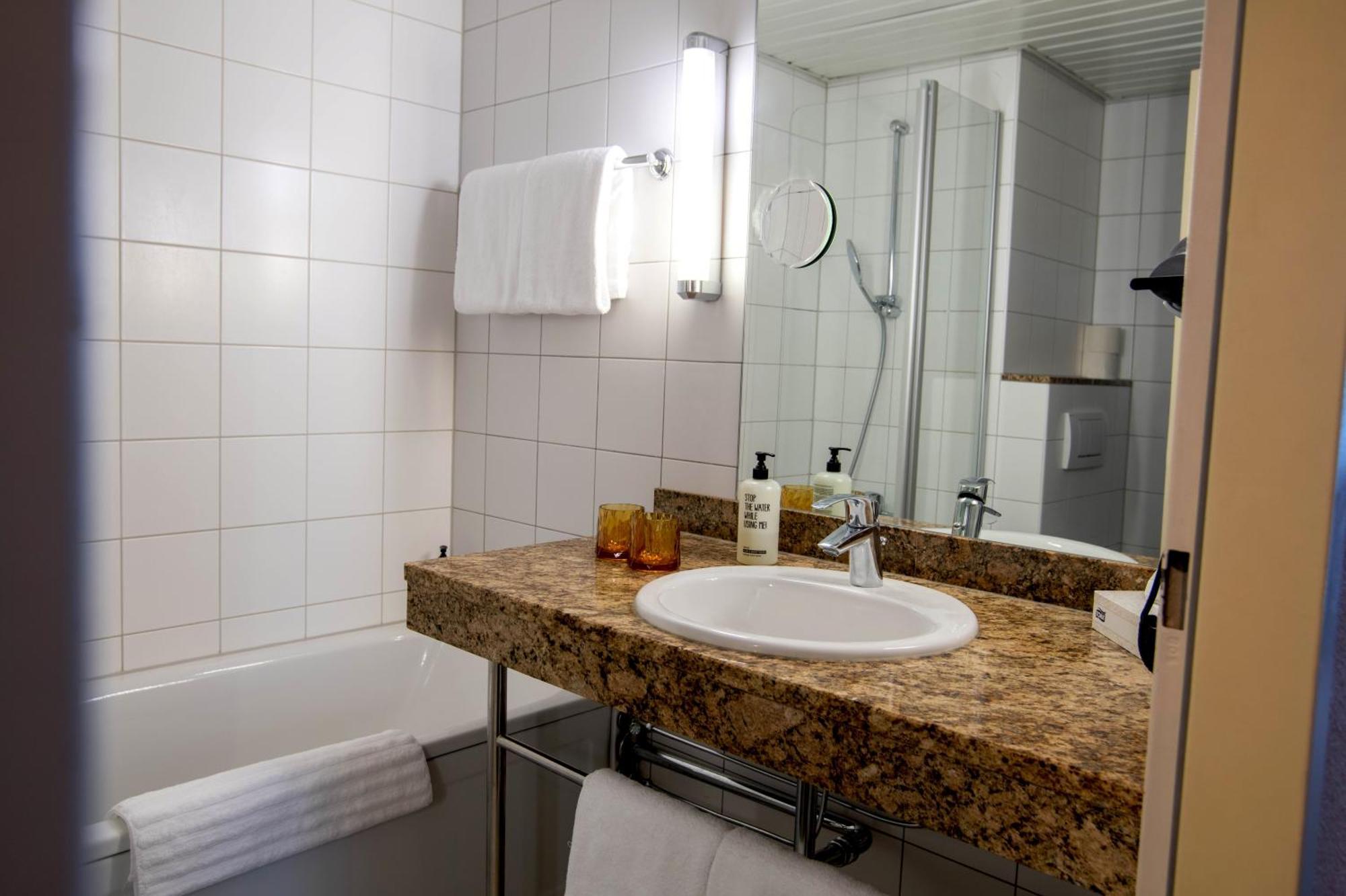 Best Western Conference Airporthotel Frankfurt Moerfelden المظهر الخارجي الصورة